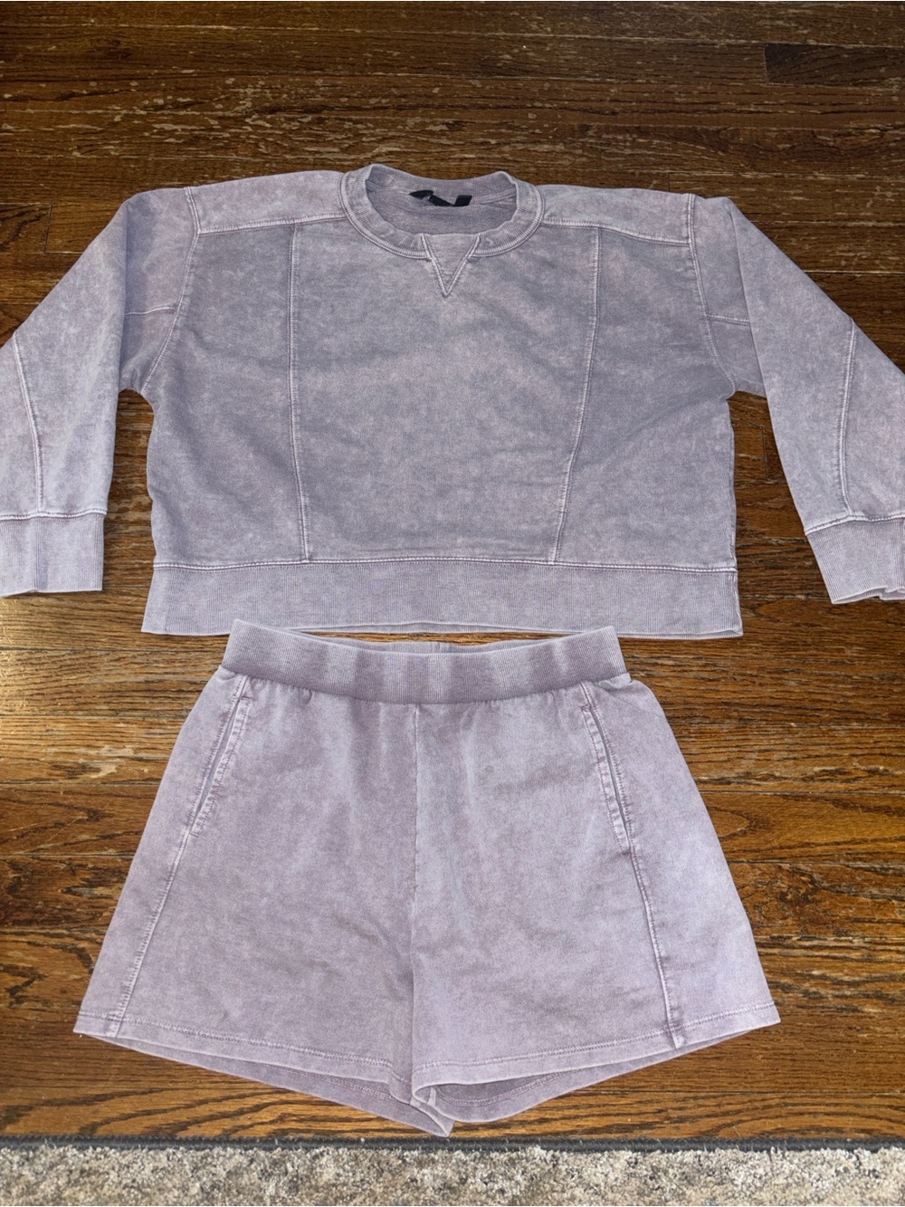Women’s Danskin Lavender Two-Piece  Set - Pullover & Shorts Size XS